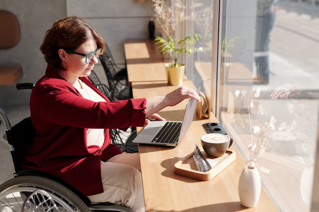 aider les personnes handicapées en entreprise